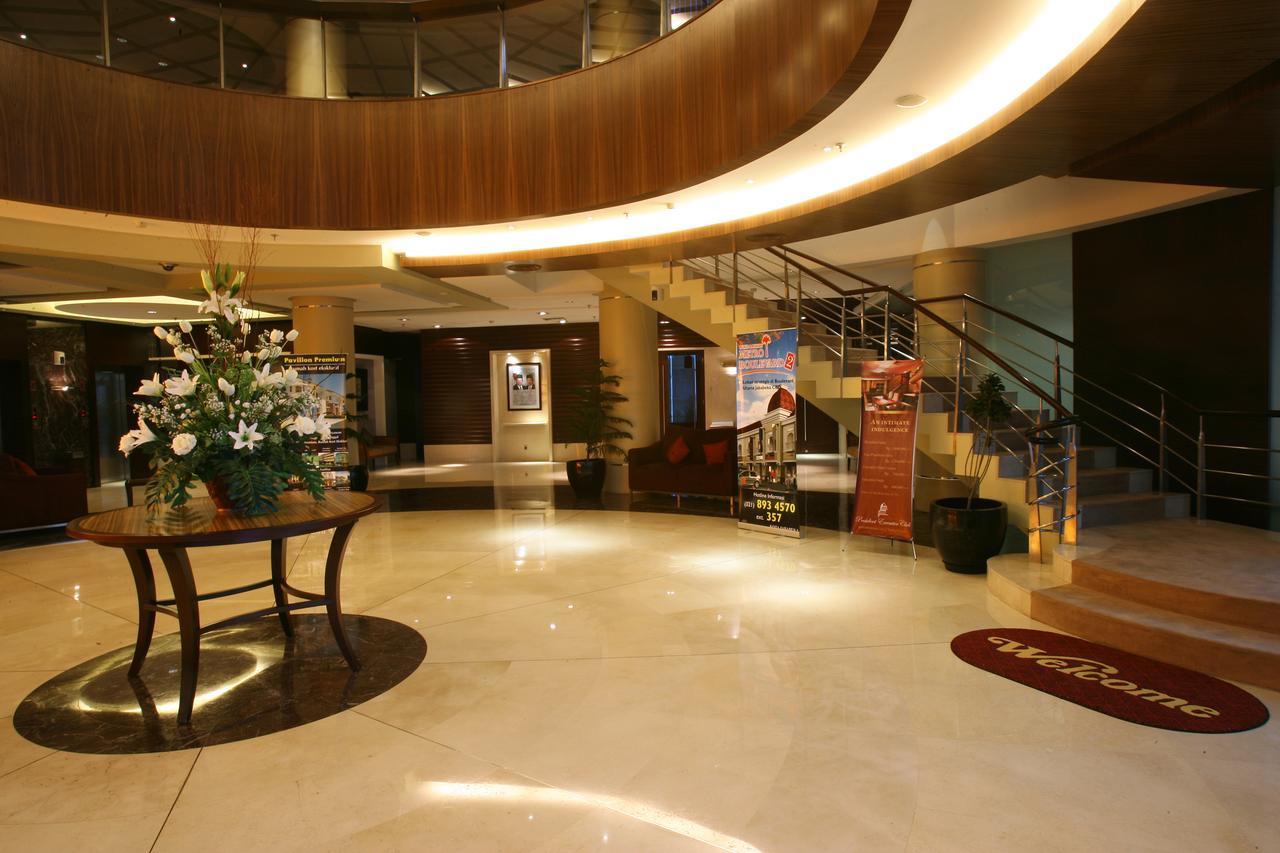 President Executive Club Hotel Cikarang Exterior photo