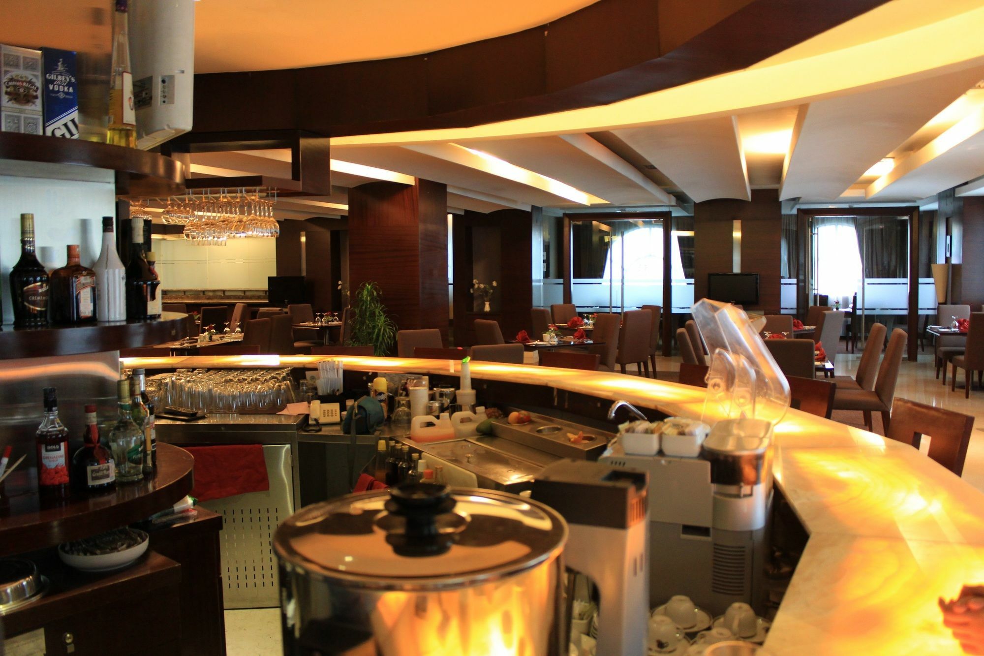 President Executive Club Hotel Cikarang Exterior photo